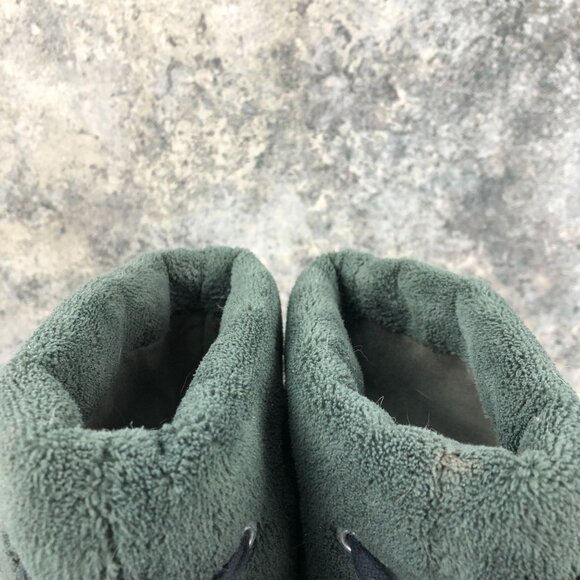 Converse Women's Size 6.5 Chuck Taylor All Star Andover High Black Suede Booties - Picture 5 of 16